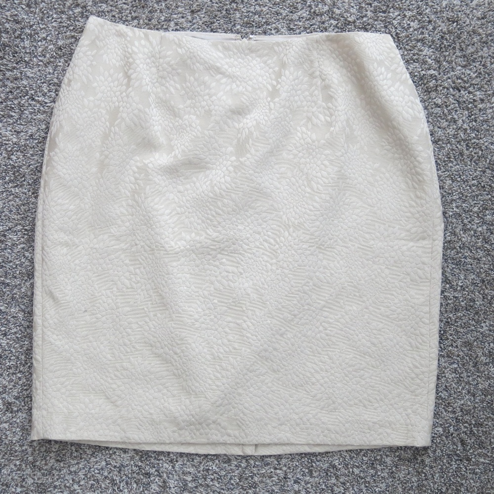 NWT Talbots Ivory A Line Skirt Floral 16W